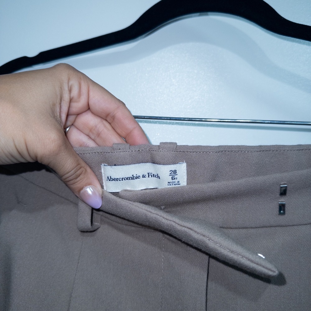 Abercrombie & Fitch Taupe Sloane Pleated Wide Leg Trousers 28/6R - Picture 4 of 7